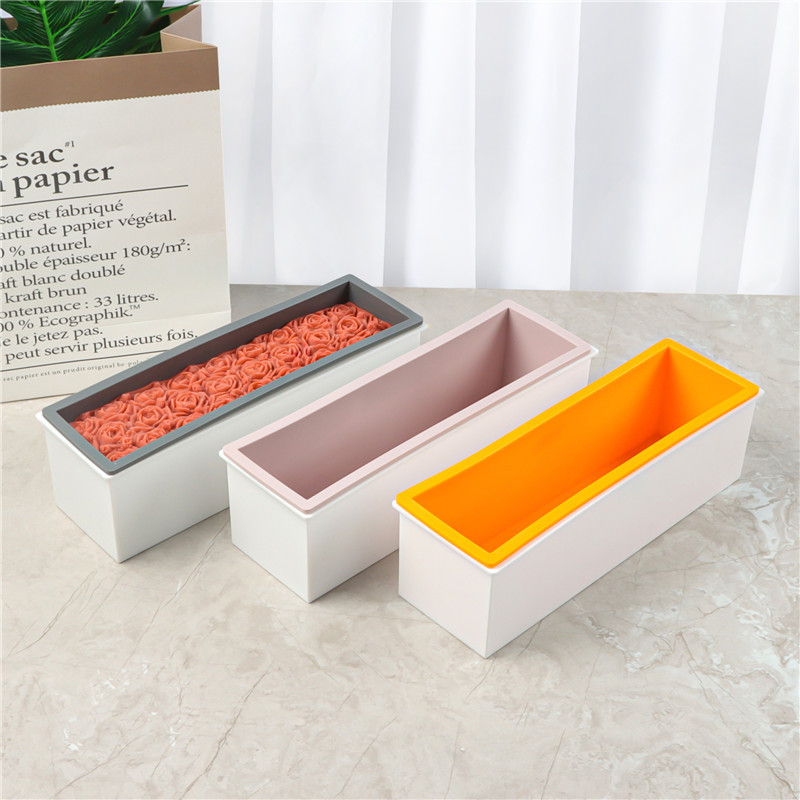 Kotak Plastik + Cetakan Sabun  - Soap Mold Silicone Loaf ulasan dan harga